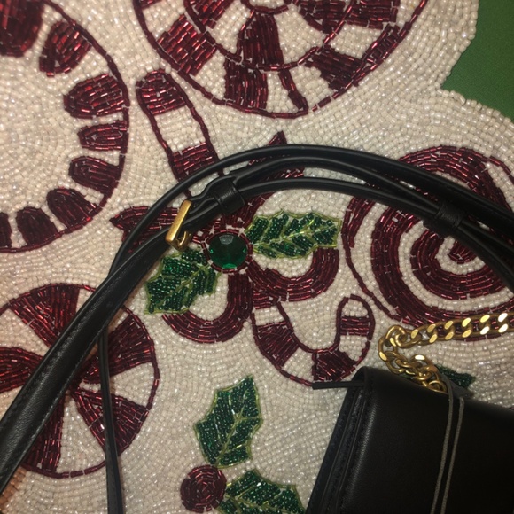 Holiday price drop tag Vince Camuto Fenel leather black and gold crossbody bag - Picture 8 of 8